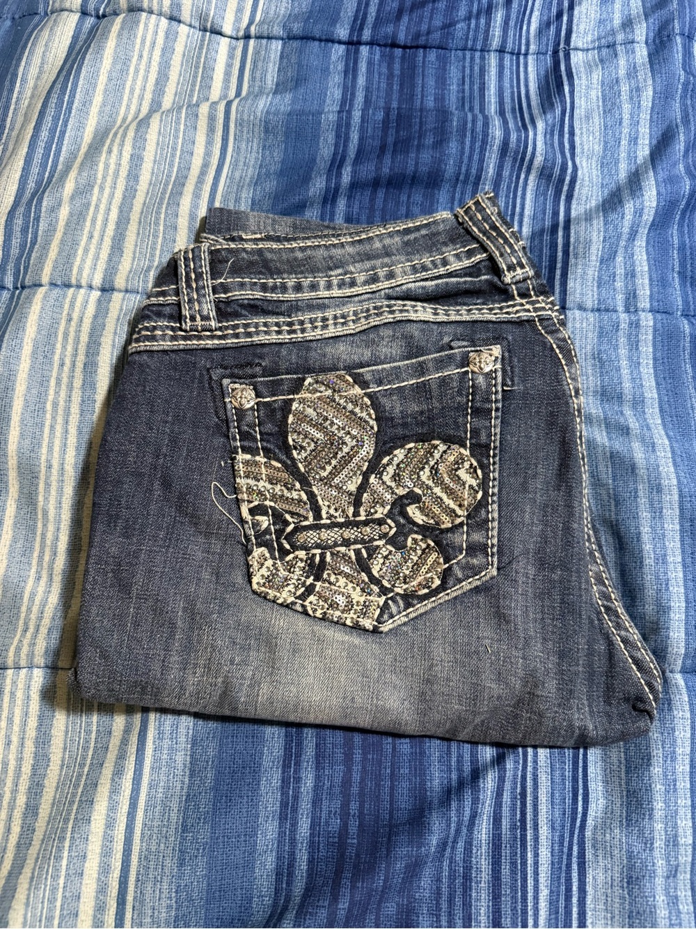 Miss Me Women's Dark Blue Boot Cut Jeans with Embroidered Pocket
